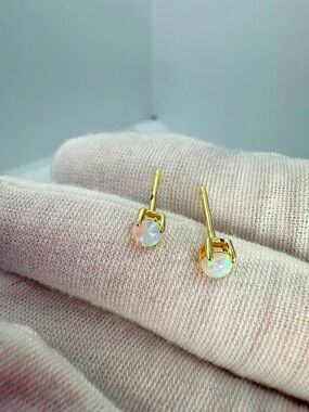 Gold Opal Stud Earrings - Iridescent White Opal